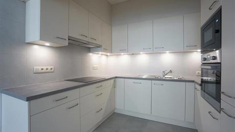 Flat Rent 1502 lembeek Stationstraat 54 