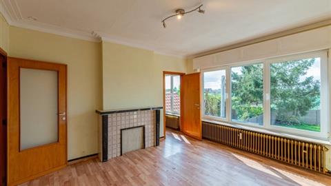 Flat Sale 1840 LONDERZEEL Linde 84 