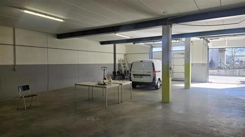Industrieel Te huur 1500 Halle Bergensesteenweg  755 