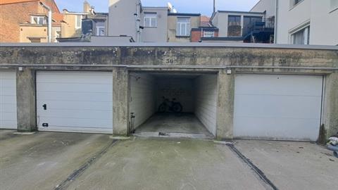 Garage / parking Te koop 1190 Forest Rue Marconi 5 