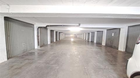 Garage / parking Te koop 1190 FOREST