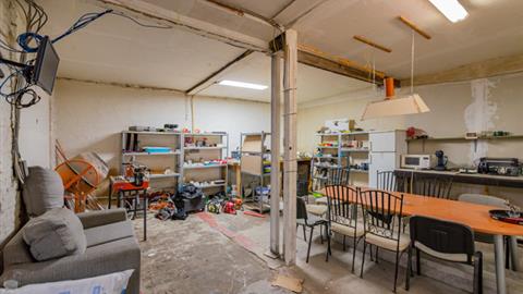 Industrieel Te koop 1070 Anderlecht Van Souststraat 188-190 