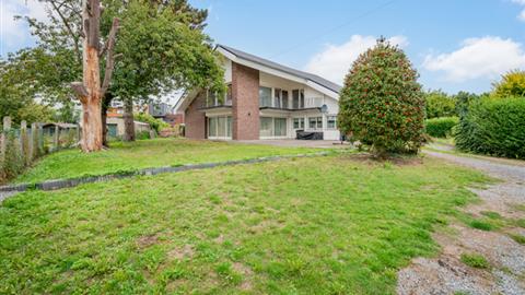 House Sale 1500 Halle Auguste Demaeghtlaan 140 